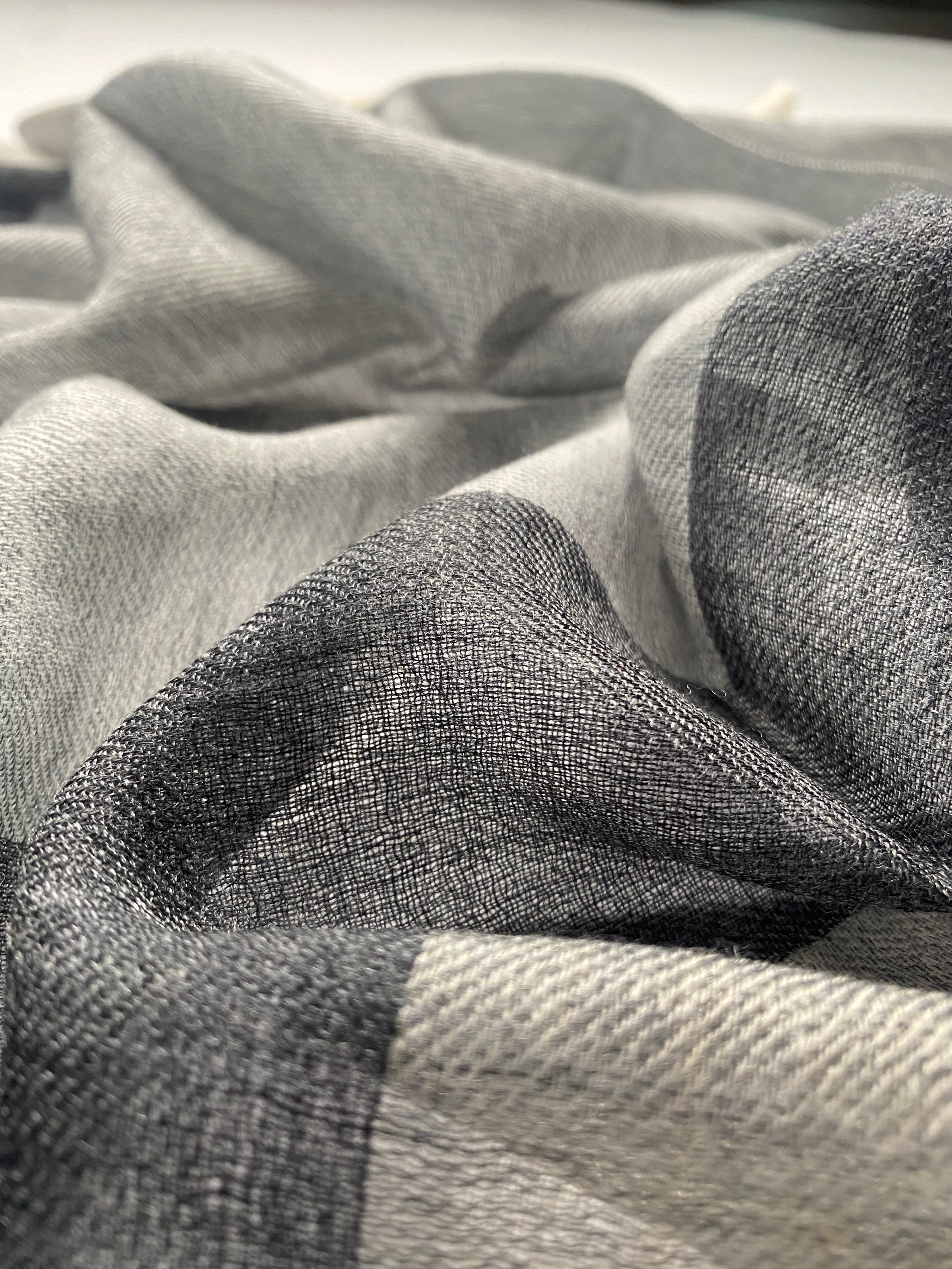 Flow & Check - Bold, Grau & Beige - aura cashmere