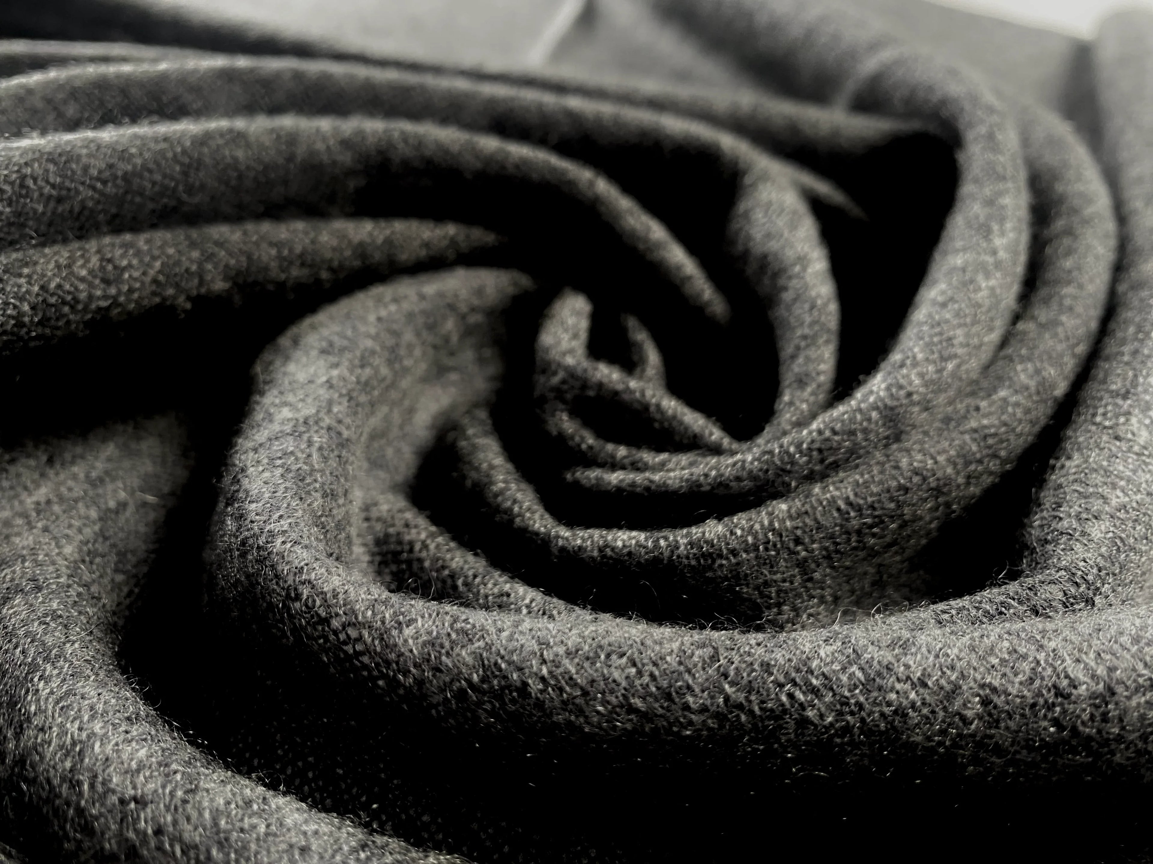 Double Lock Cashmere Schal - Dunkel Grau - aura cashmere