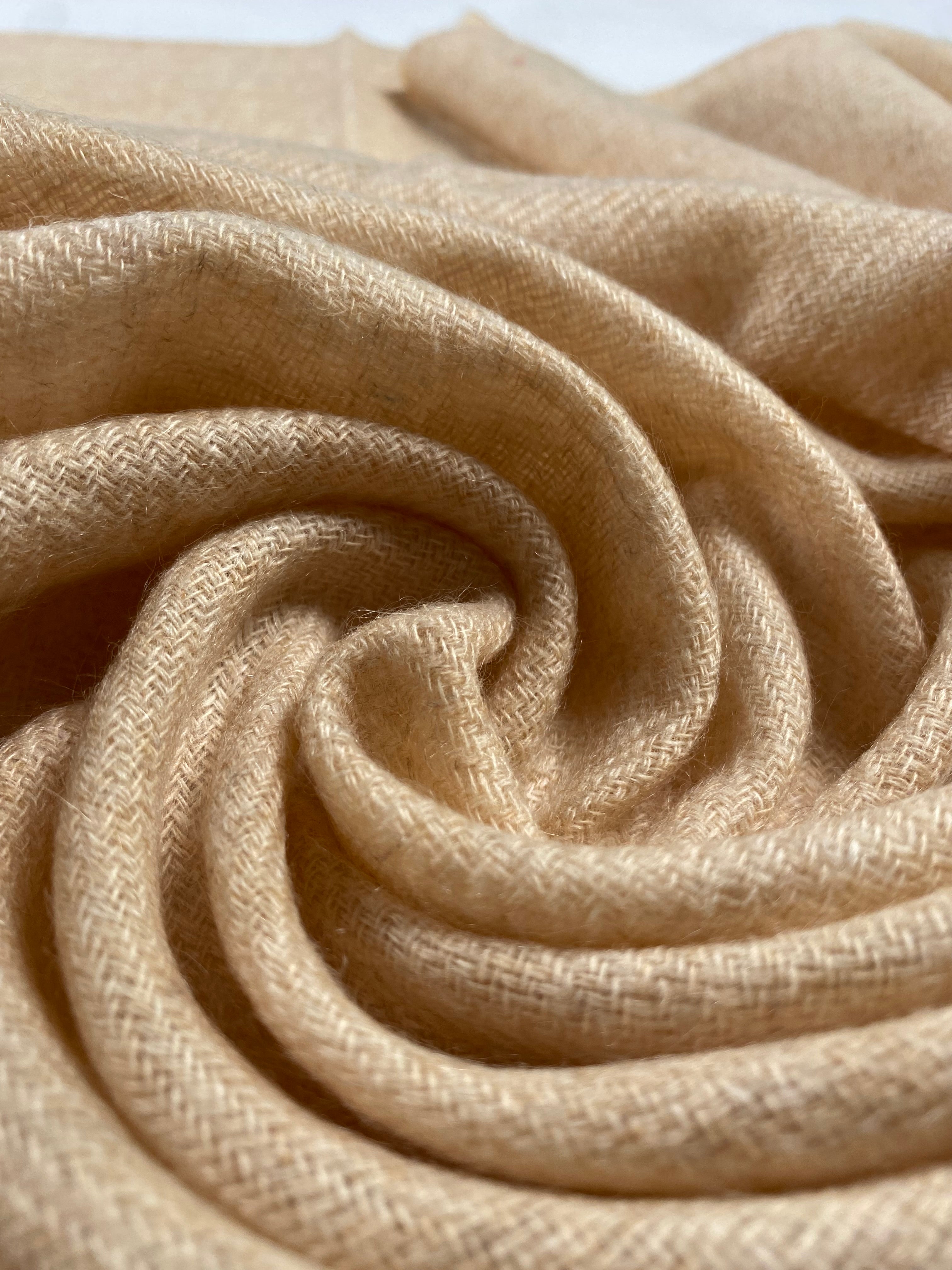 Double Lock Cashmere Schal - Natural Dark Beige - aura cashmere