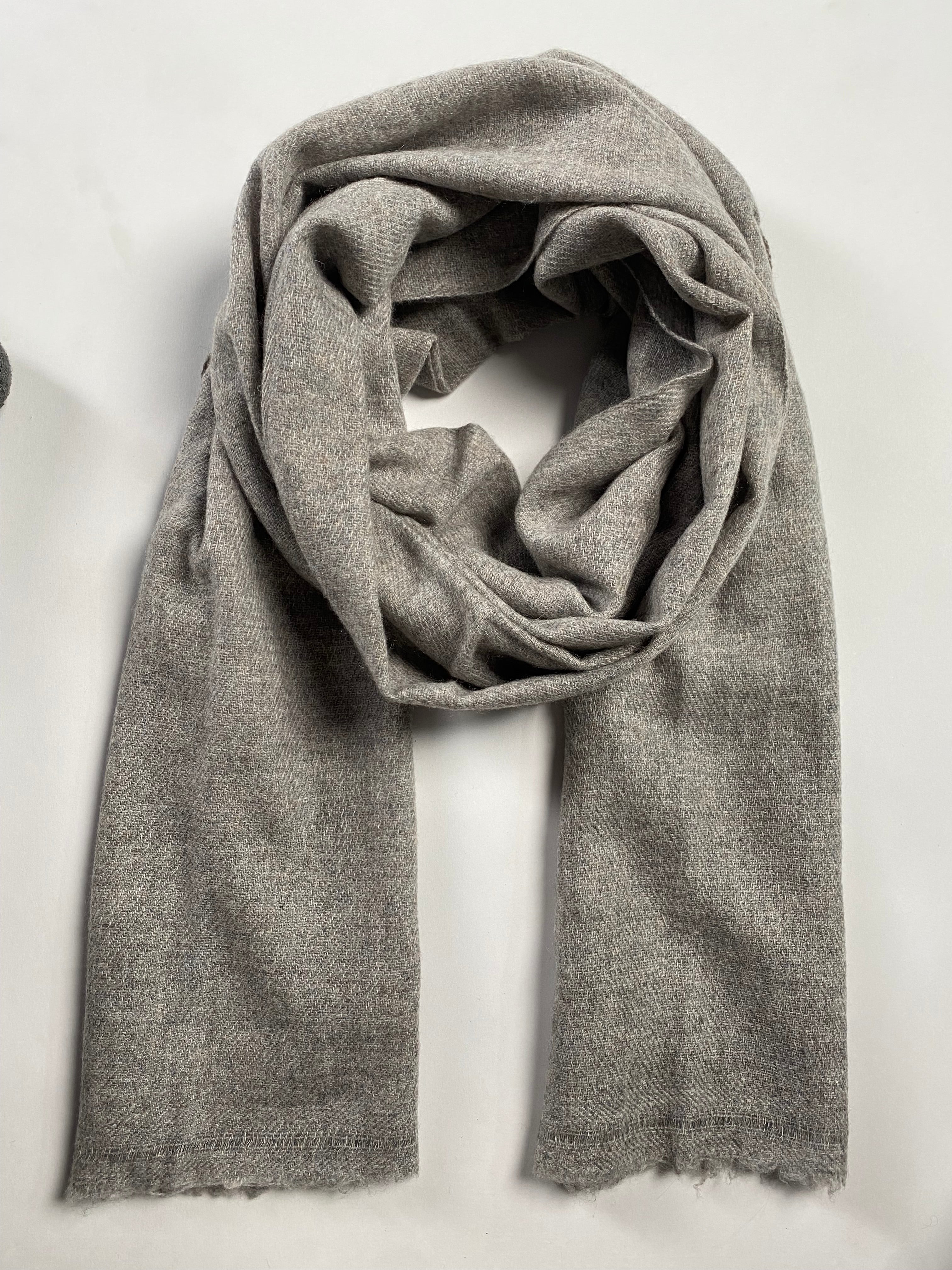Double Lock Cashmere Schal - Natural Dark Grey - aura cashmere