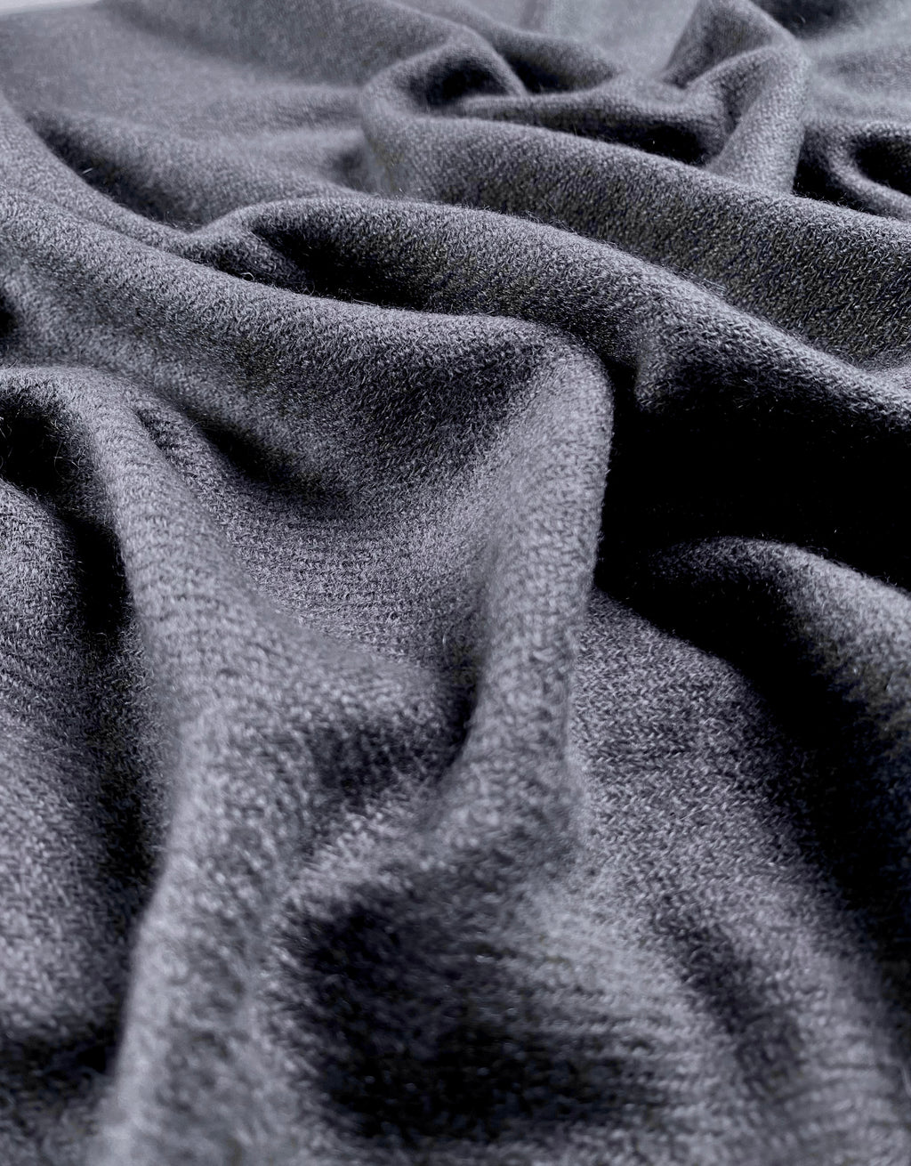 Double Lock Cashmere Schal - Charcoal - aura cashmere