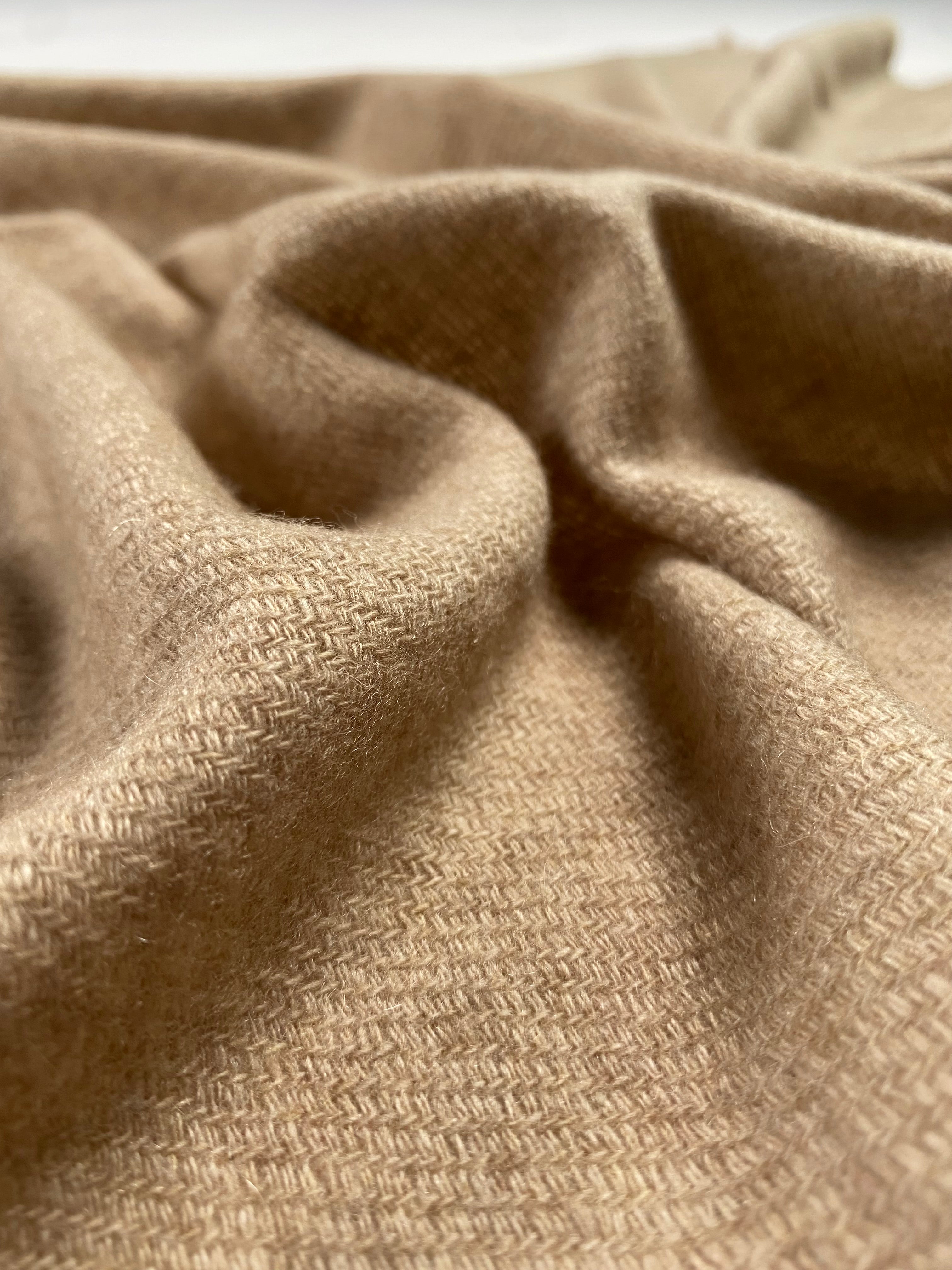 Double Lock Cashmere Schal - Sand - aura cashmere
