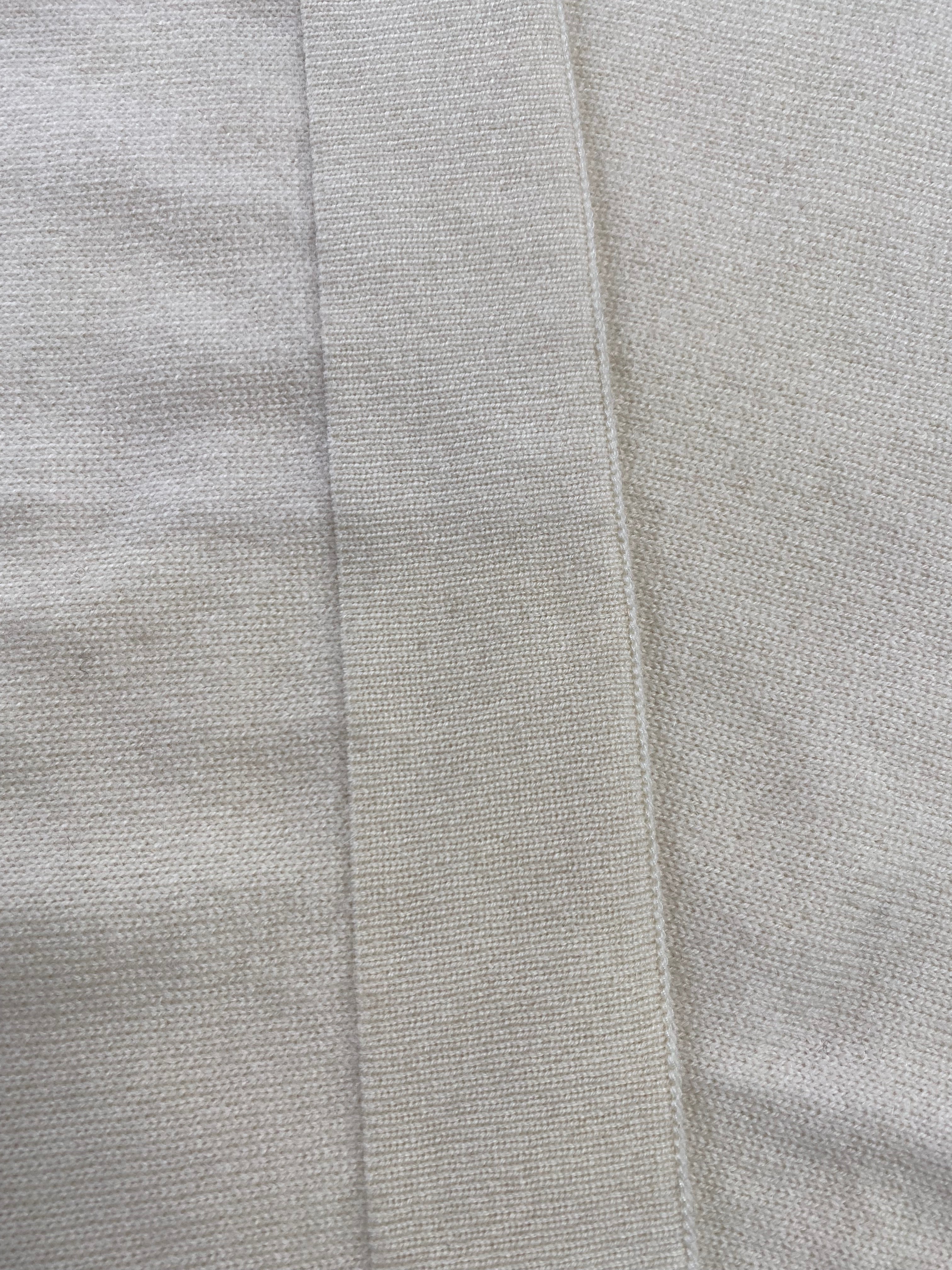 Knitted Cashmere Schal - Offwhite - aura cashmere