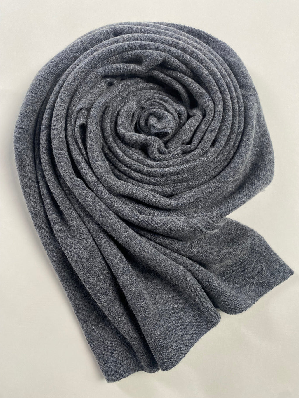 Knitted Cashmere Schal - Dunkelgrau - aura cashmere