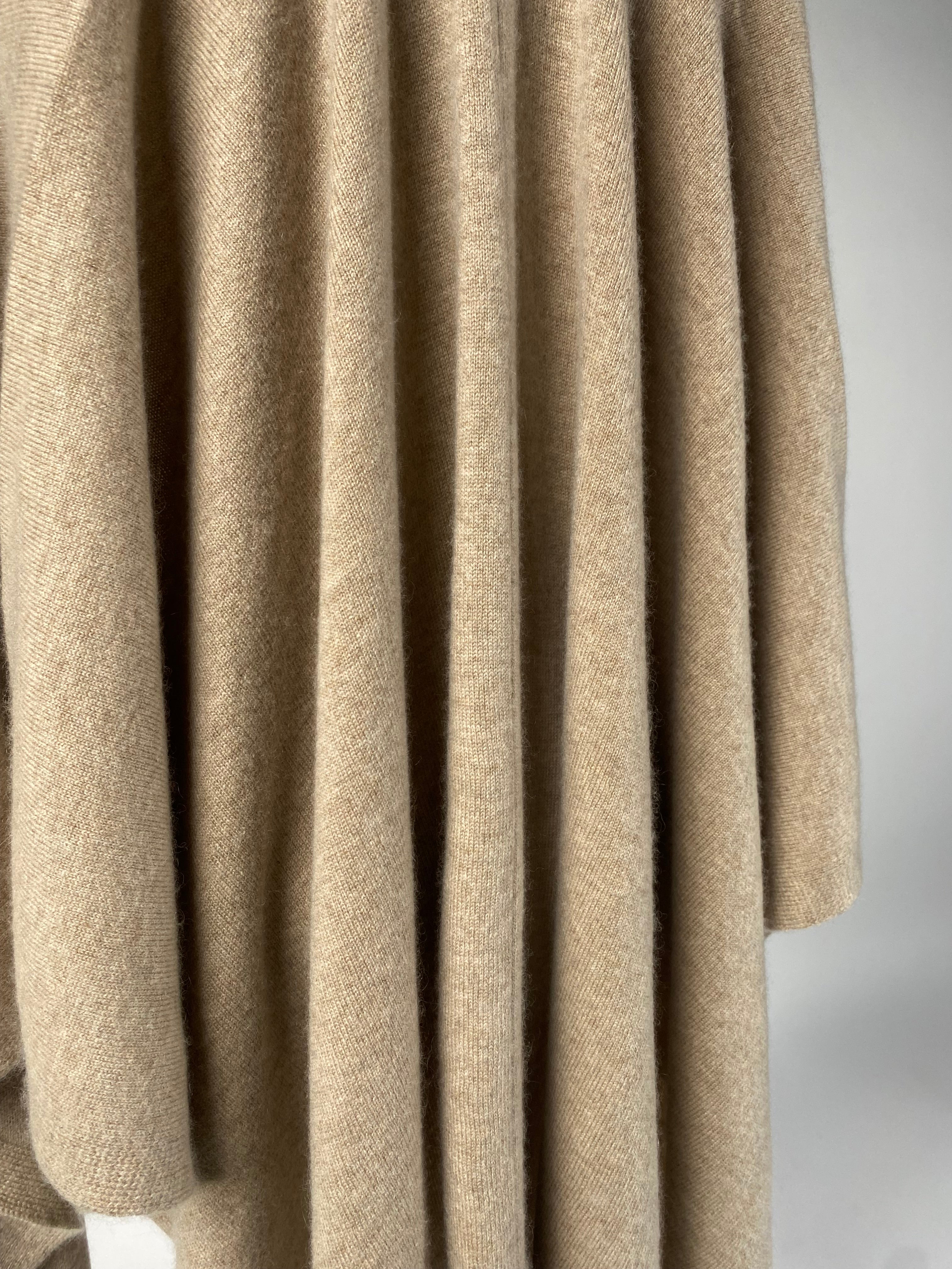 Luxury Cashmere Blend Cape - Camel - aura cashmere