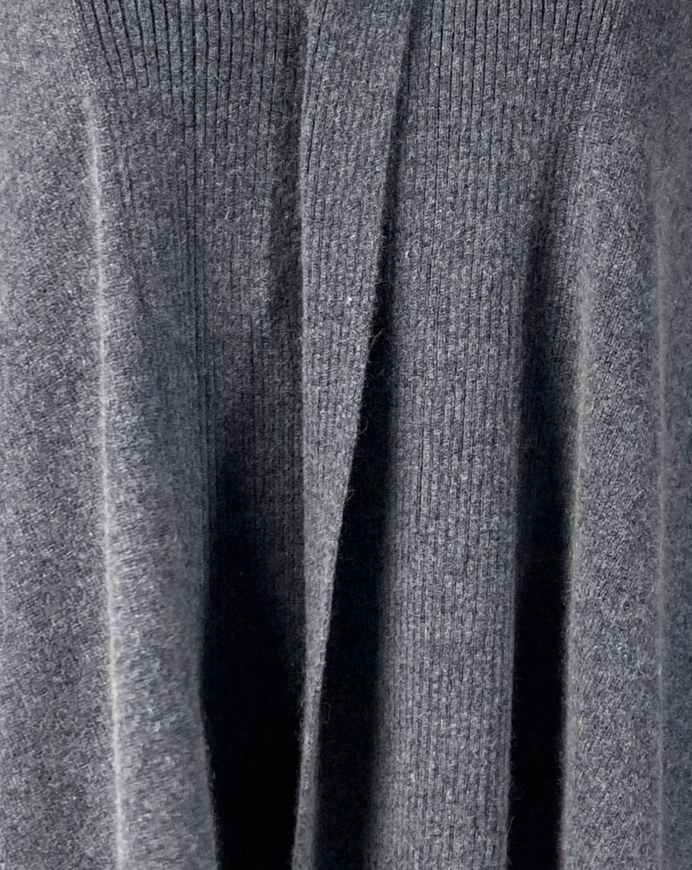 Luxury Cashmere Blend Cape - Dunkelgrau - aura cashmere