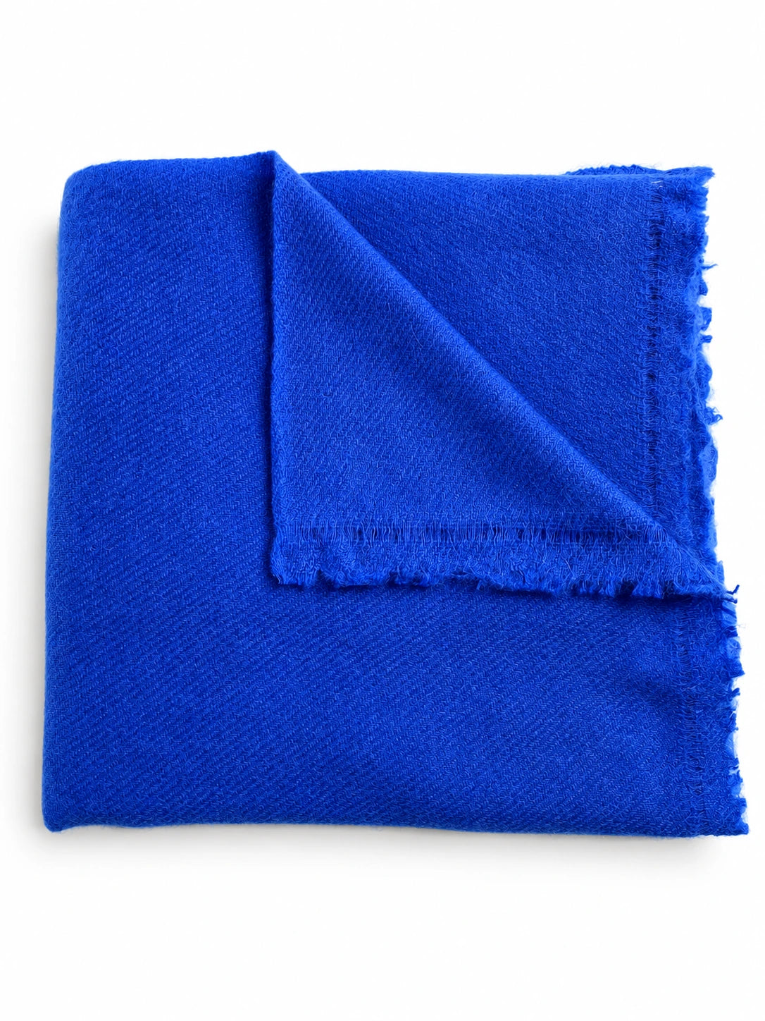 Royalblauer Hug-Schal – Nahaufnahme der Cashmere-Struktur