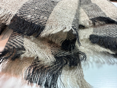 Aura Kashmir Ash Grid – handgewebter Cashmere-Schal, Produktansicht 4