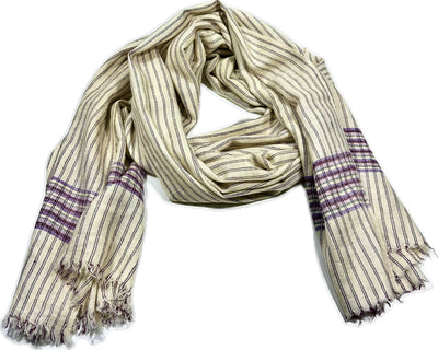Aura Kashmir Aubergine Crosswind – handgewebter Cashmere-Schal, Produktansicht 6