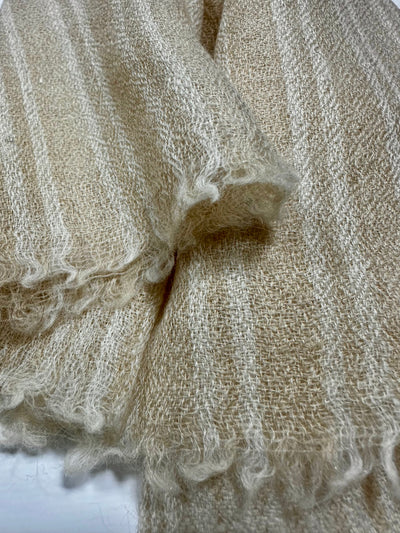 Aura Kashmir Ivory Sand Bands – handgewebter Cashmere-Schal, Produktansicht 6
