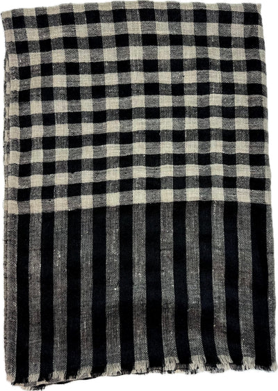Aura Kashmir Noir Grid – handgewebter Cashmere-Schal, Produktansicht 8