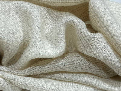 Aura Kashmir Stonefield Stripe – handgewebter Cashmere-Schal, Produktansicht 3