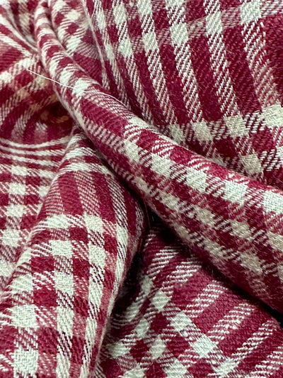 Aura Kashmiri - Bordeaux Check – Cashmere-Stola 100 × 200 cm, Produktansicht 2