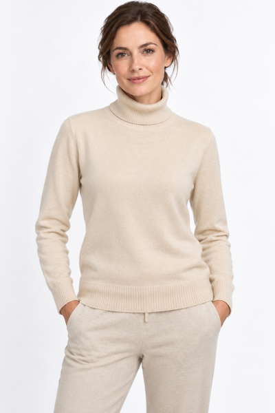Rise Natural – Rollkragen-Pullover für Damen – Modellansicht