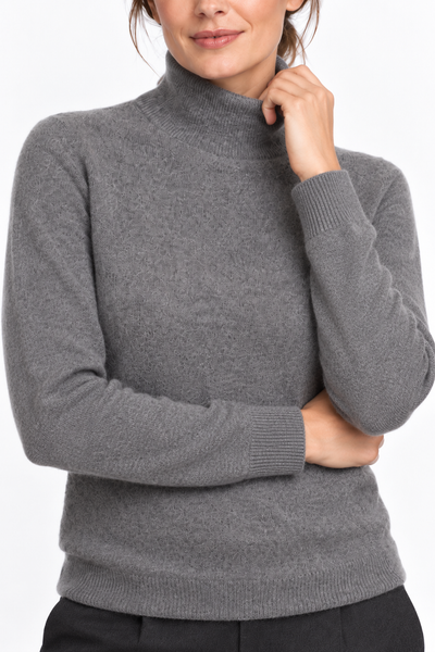 Contour Natural – Stehkragen-Pullover für Damen – Strickdetail