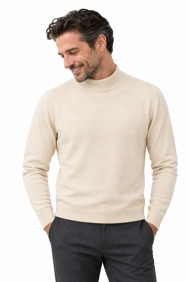 Contour Natural – Stehkragen-Pullover für Herren – Modellansicht