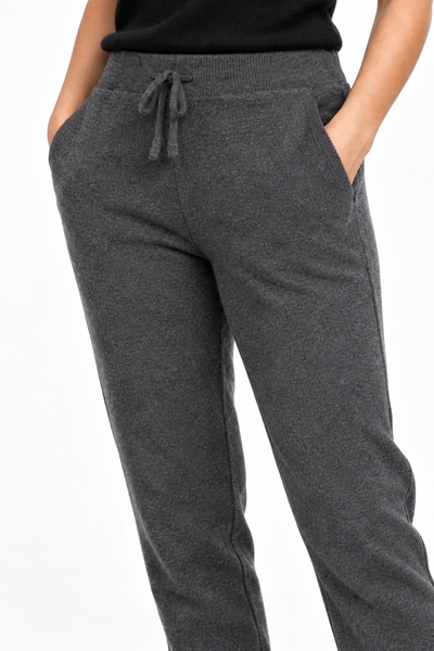 Rest Natural – Strick-Jogger für Damen – Strickdetail
