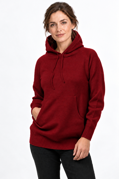 Aura Cashmere ND-1390-C10233 Rubinrot – Aura-Frau-Model