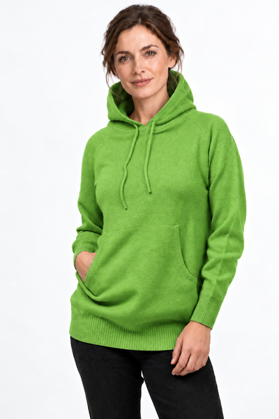 Aura Cashmere ND-1390-C10253 Apfelgrün – Aura-Frau-Model