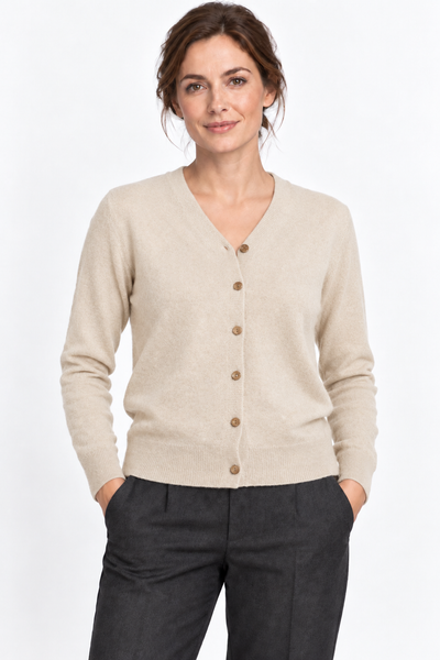 Link Natural – Cardigan con scollo a V da donna – Beige naturale – Su un modello Aura [ND-1289-C10035]