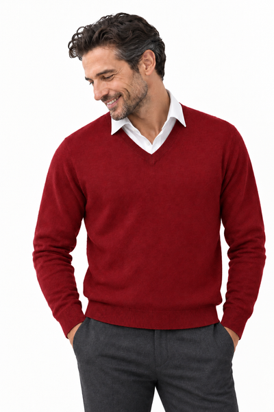 Angle – Maglia con scollo a V da uomo – Rosso rubino – Su un modello Aura [ND-1379-C9562]