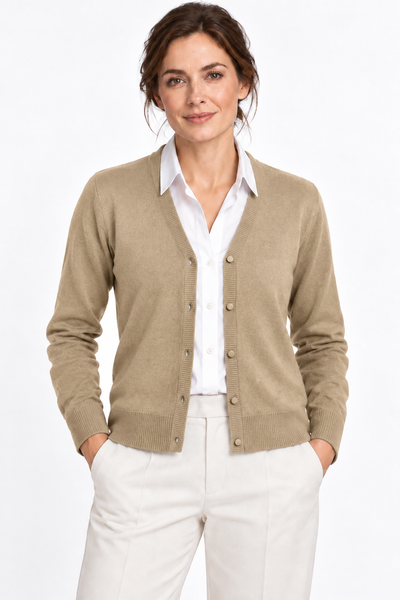 Link – Cardigan con scollo a V da donna – Kaki – Su un modello Aura [ND-1386-C9997]