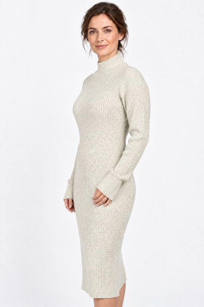 Sidecut – Abito in maglia con spacco laterale – Grigio chiaro – Vista G109 [ND-2090-C13120]